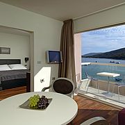 Adoral Aparthotel