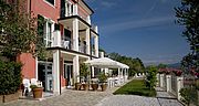 Hotel Le Ville Relais